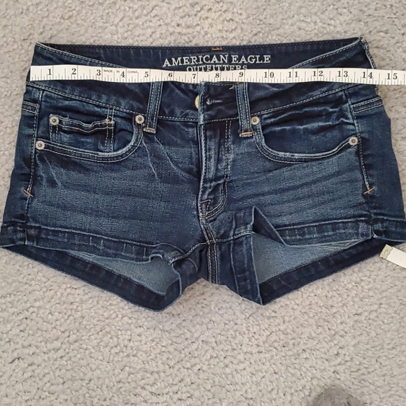 AE shorts - Picture 4 of 4